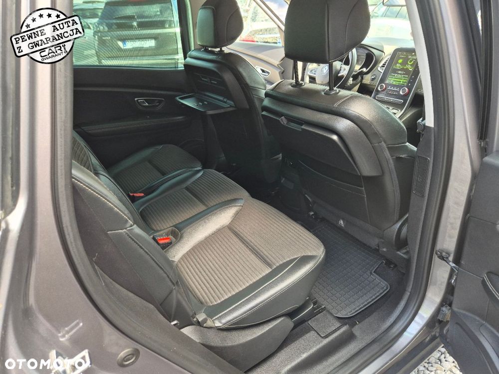Renault Scenic - 32