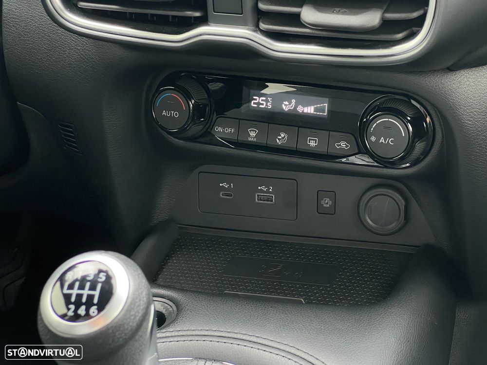 Nissan Juke 1.0 DIG-T N-Connecta - 16