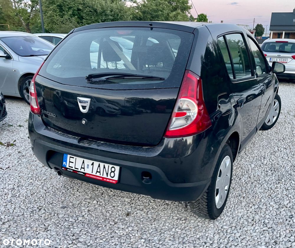 Dacia Sandero 1.2 16V - 19