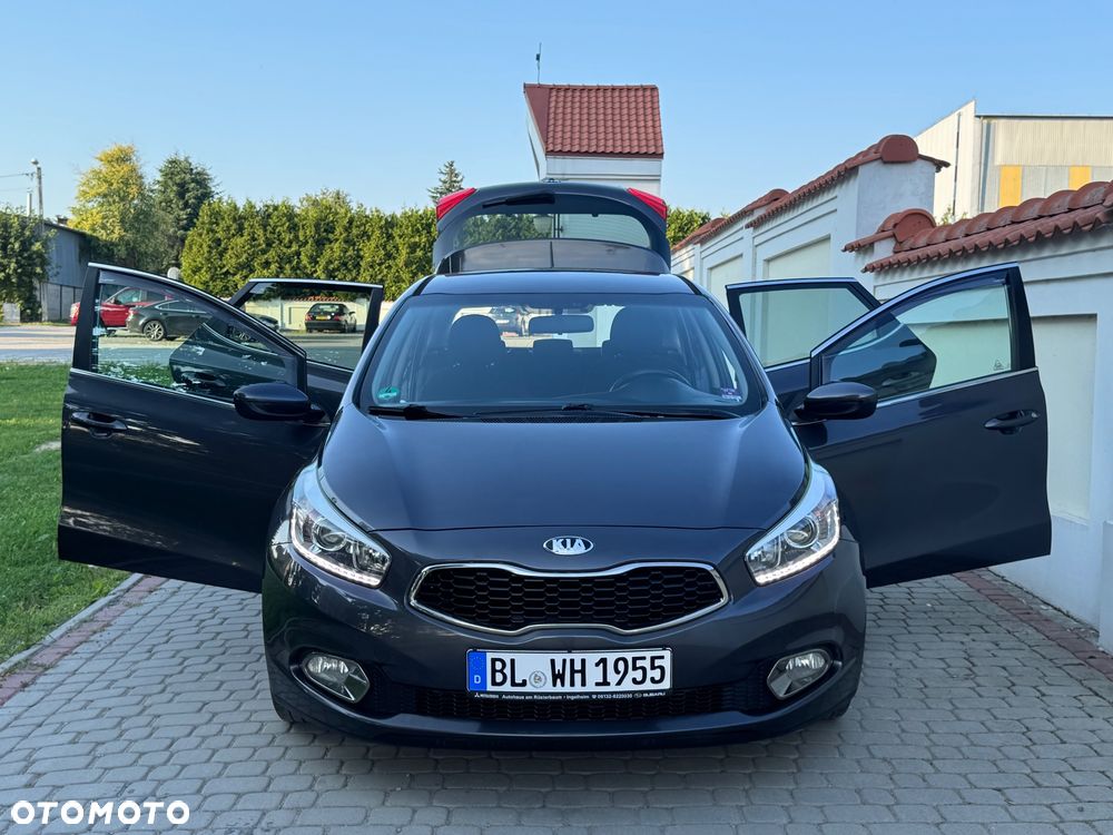 Kia Ceed - 28