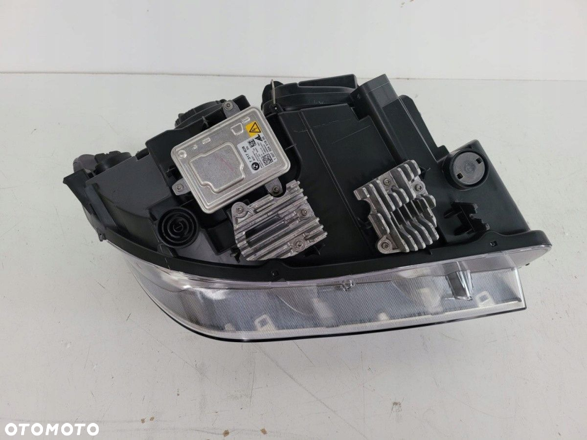 BMW X1 E84 LCI - Lampa przednia Xenon - Lewa 9999 - 6