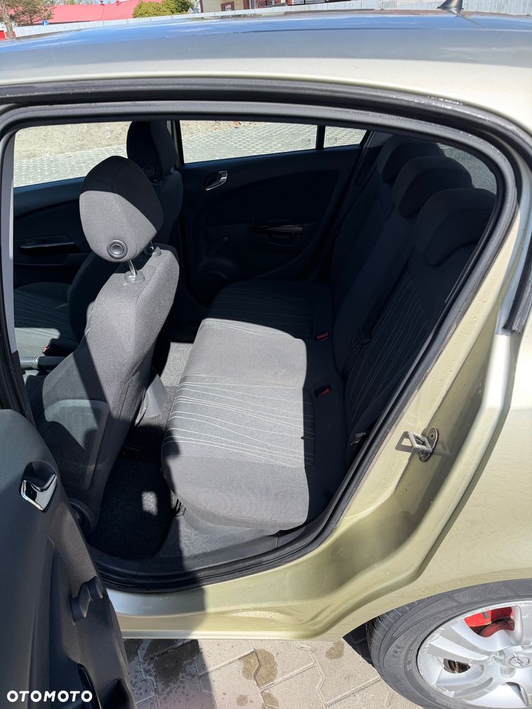 Opel Corsa 1.4 16V Silverline - 6