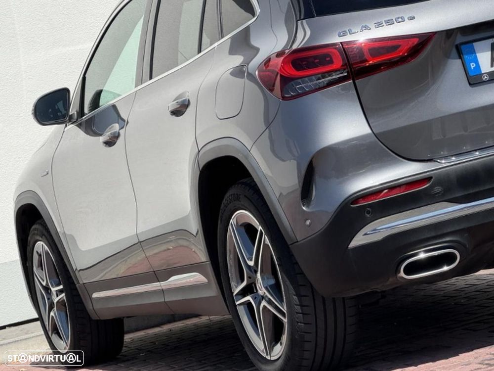 Mercedes-Benz GLA 250 e AMG Line - 47
