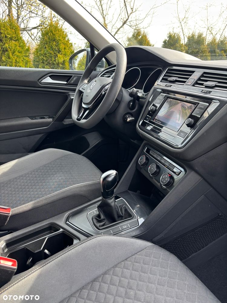 Volkswagen Tiguan Allspace - 15