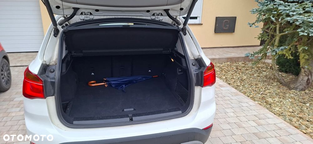BMW X1 sDrive18i - 4