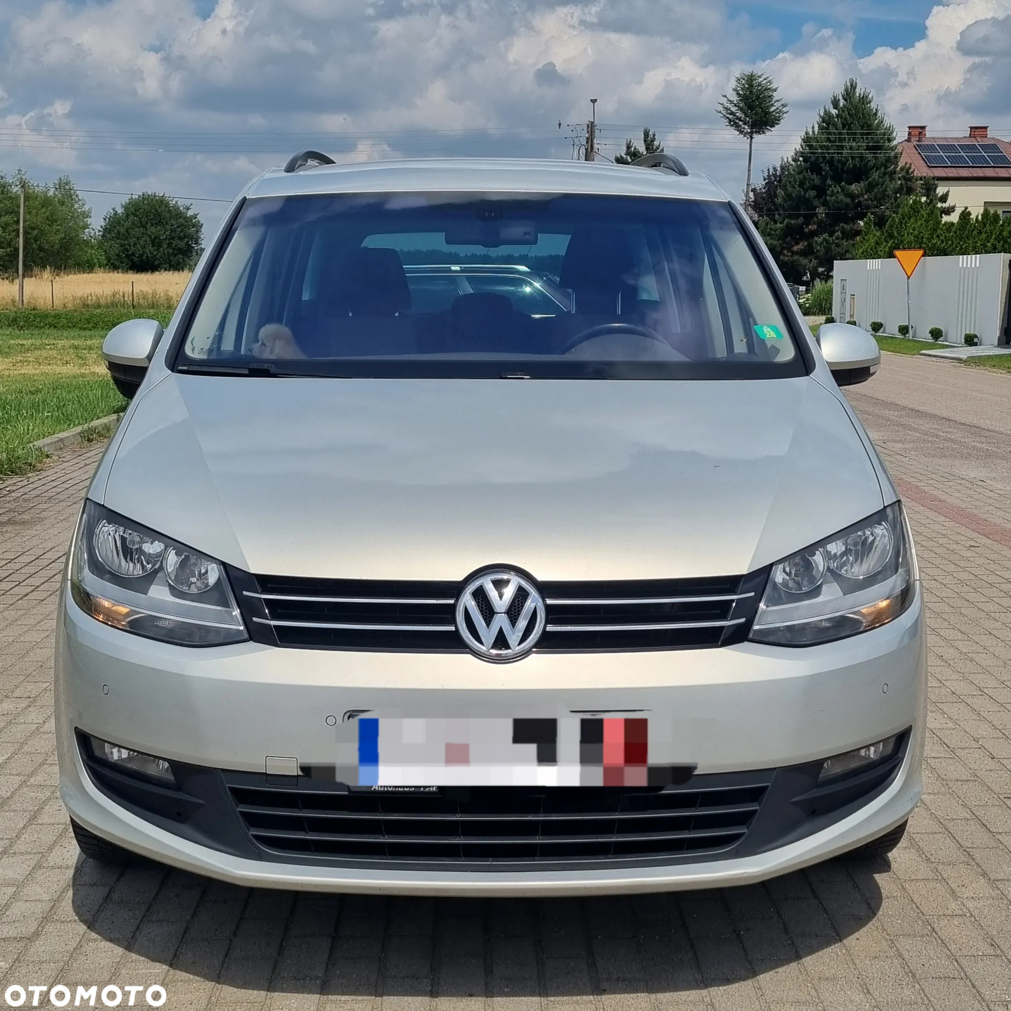Volkswagen Sharan 2.0 TDI Basis - 2