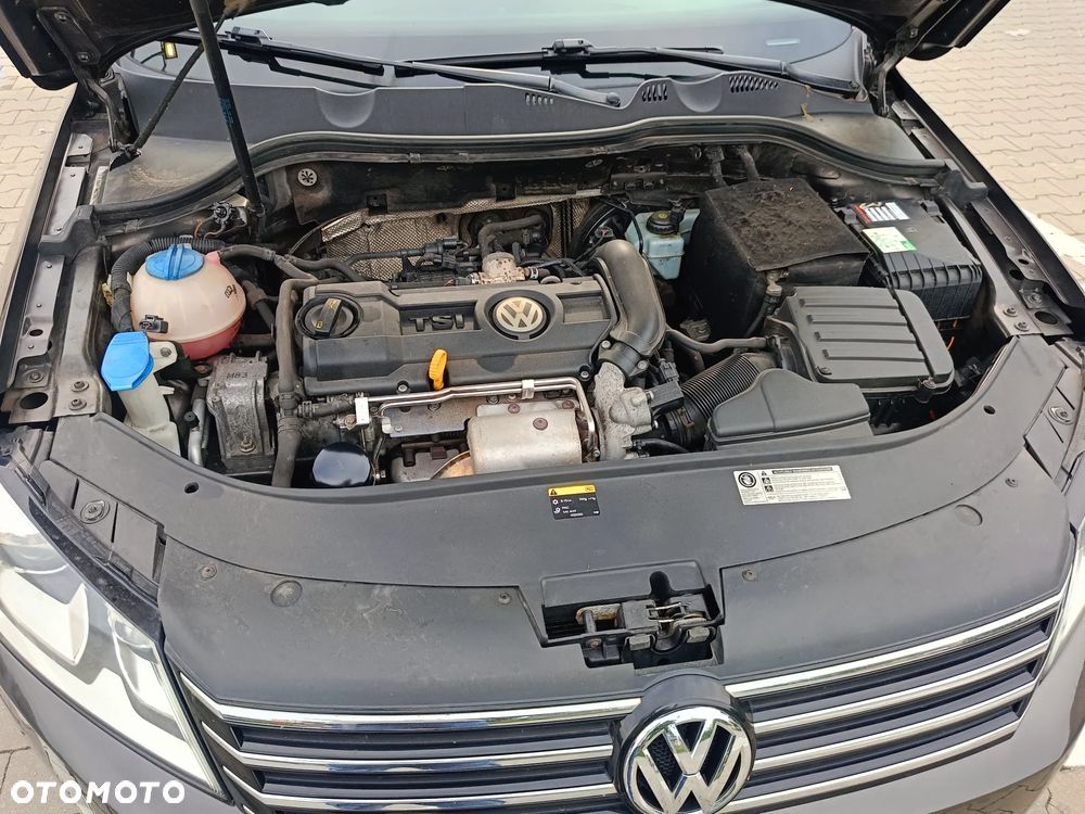 Volkswagen Passat - 6