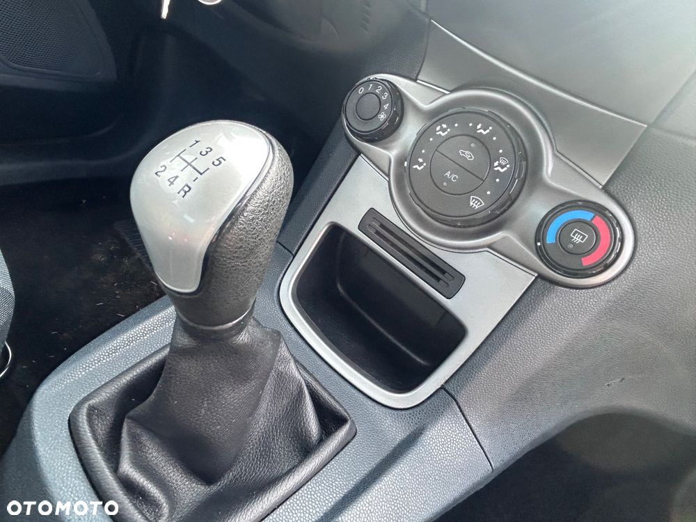 Ford Fiesta 1.25 100 / FX Silver - 17