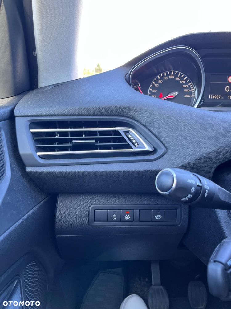 Peugeot 308 - 9
