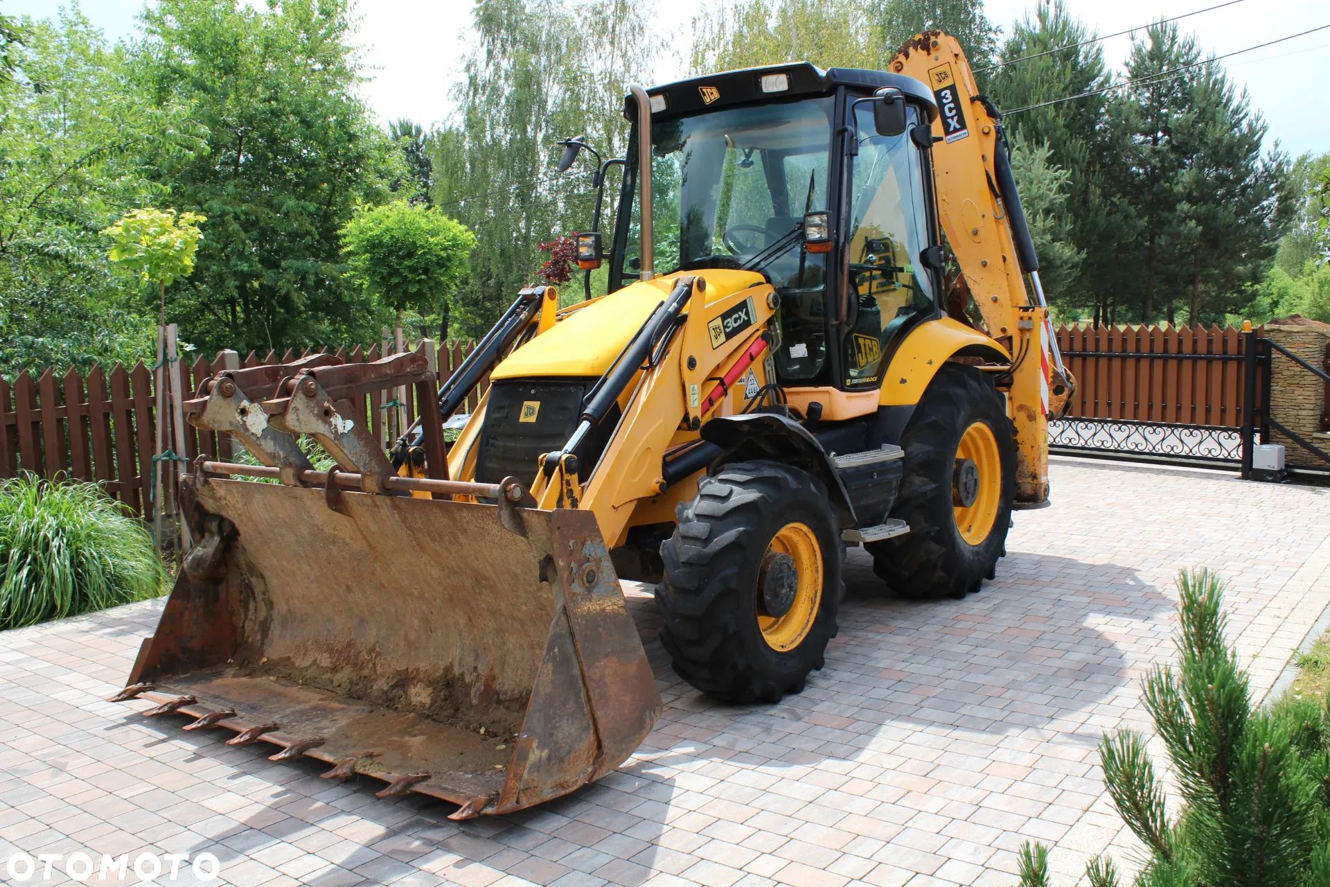 JCB 3CX CONTRACTOR - 1