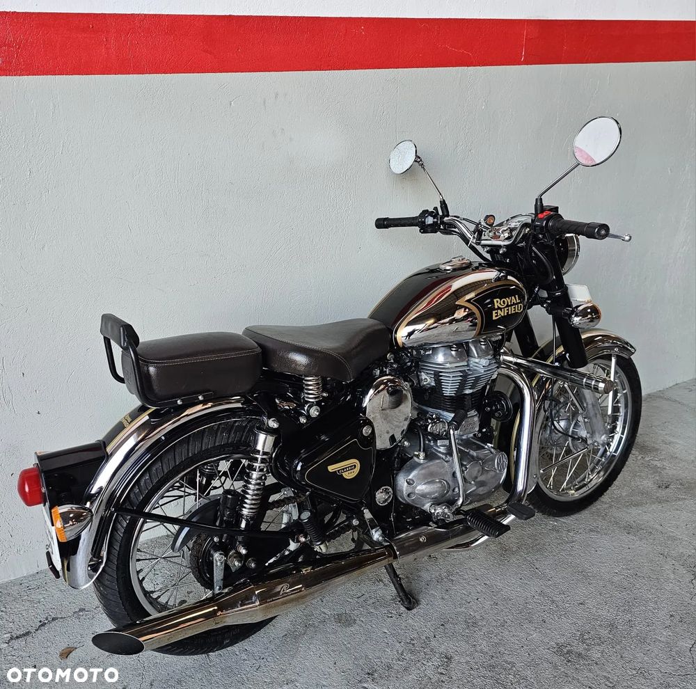 Royal Enfield Classic - 11