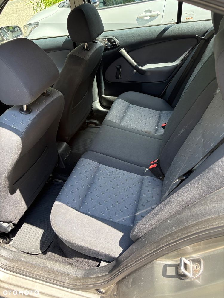 Skoda Octavia 1.9 TDI Tour - 9