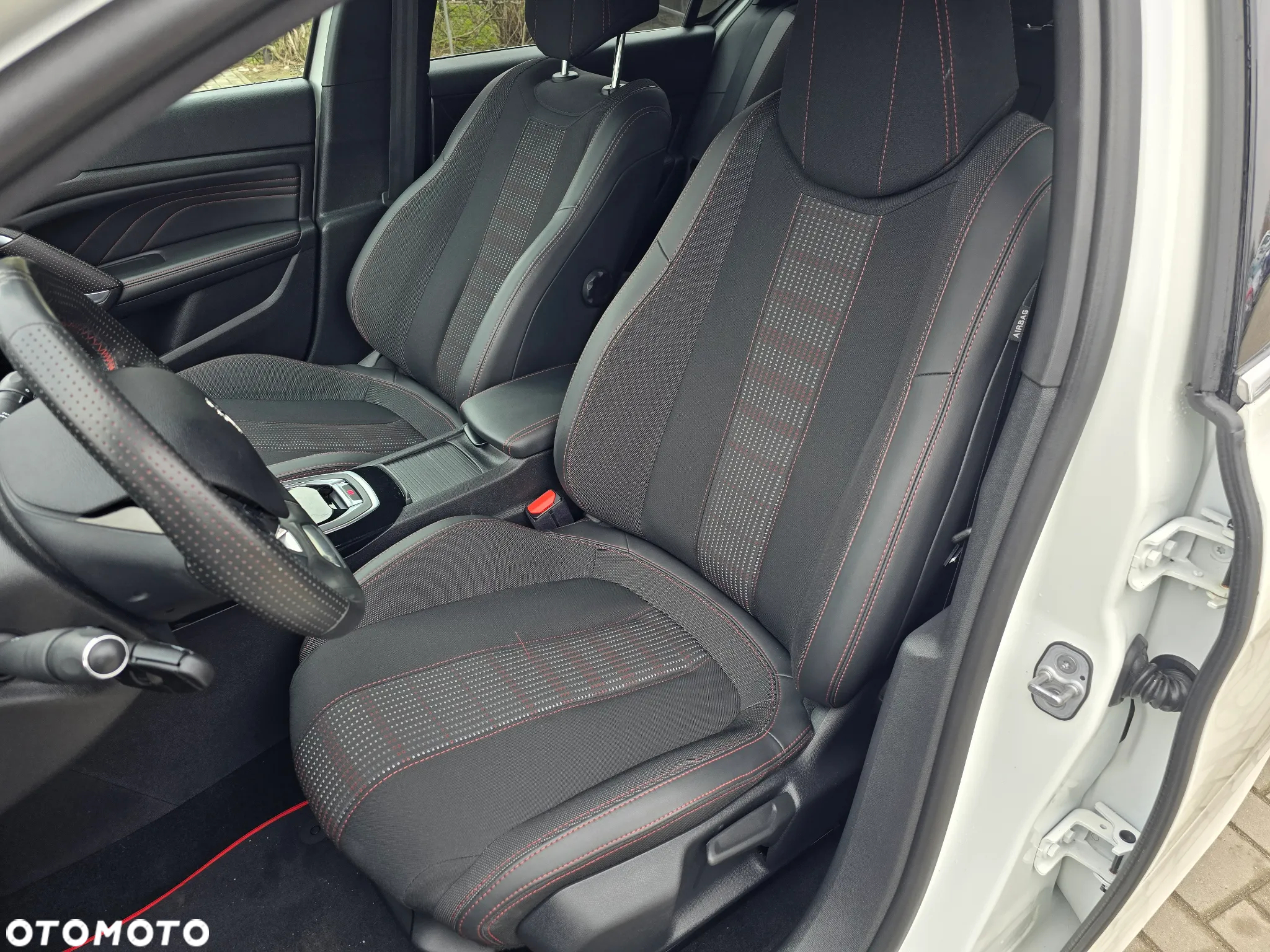 Peugeot 308 - 12