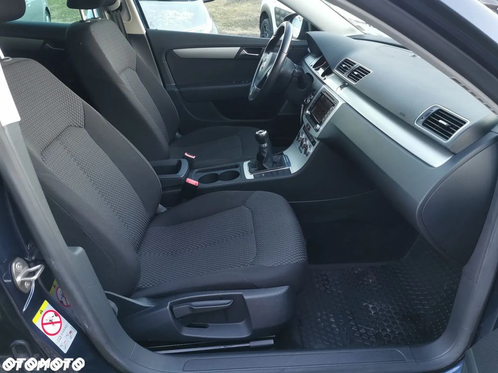 Volkswagen Passat Variant - 18
