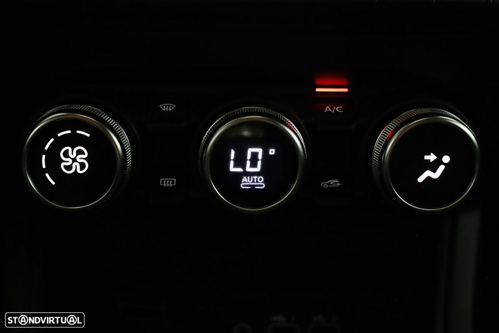 Renault Captur 1.0 TCe Techno Bi-Fuel - 13