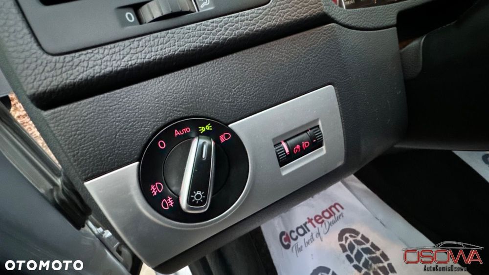 Volkswagen Multivan - 9