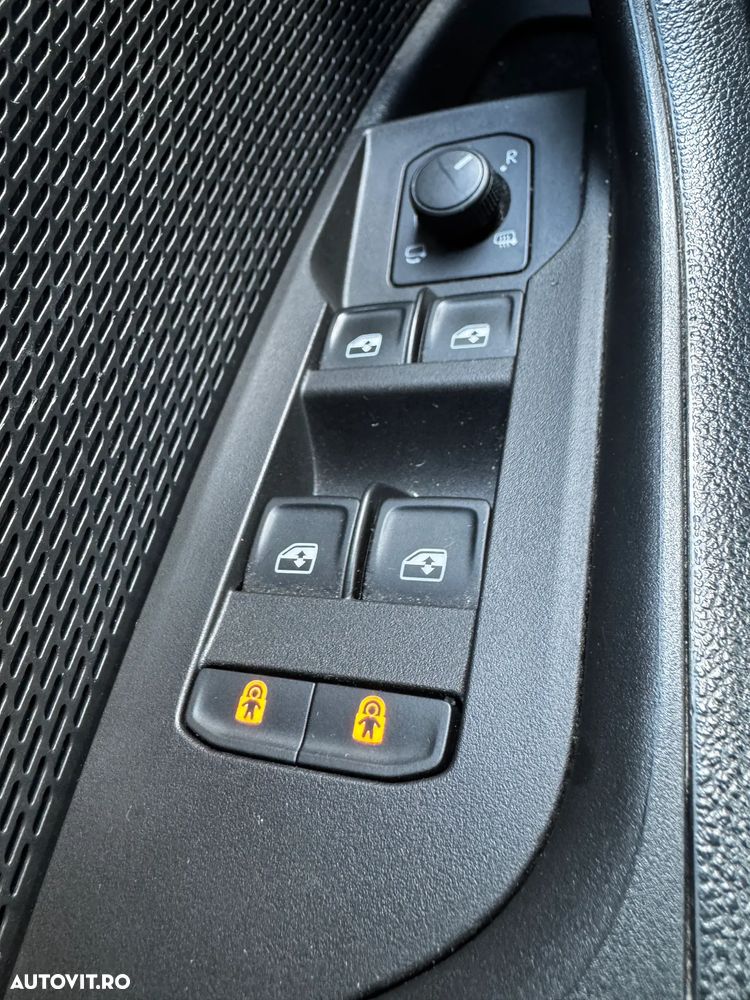 Skoda Octavia 2.0 TDI STYLE DSG - 21