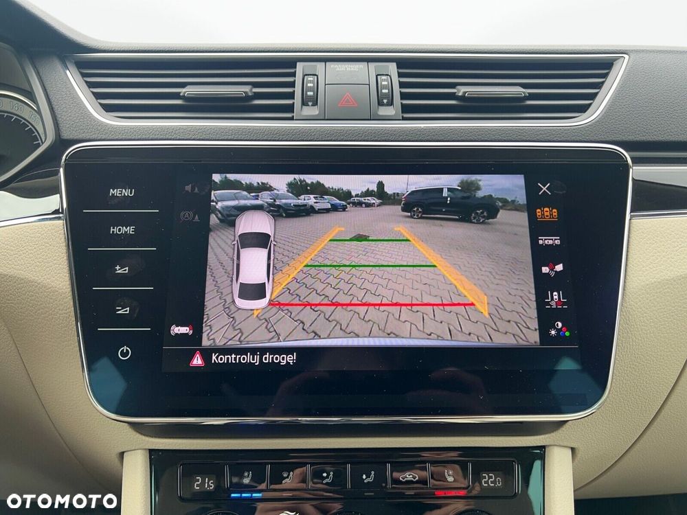 Skoda Superb 2.0 TSI L&K DSG - 30