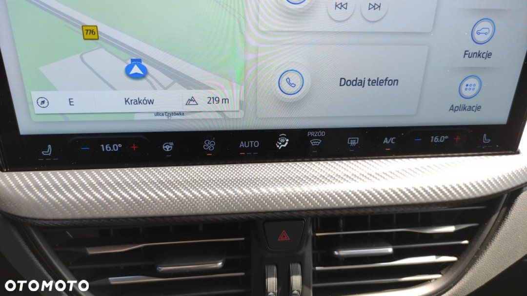 Ford Kuga - 25