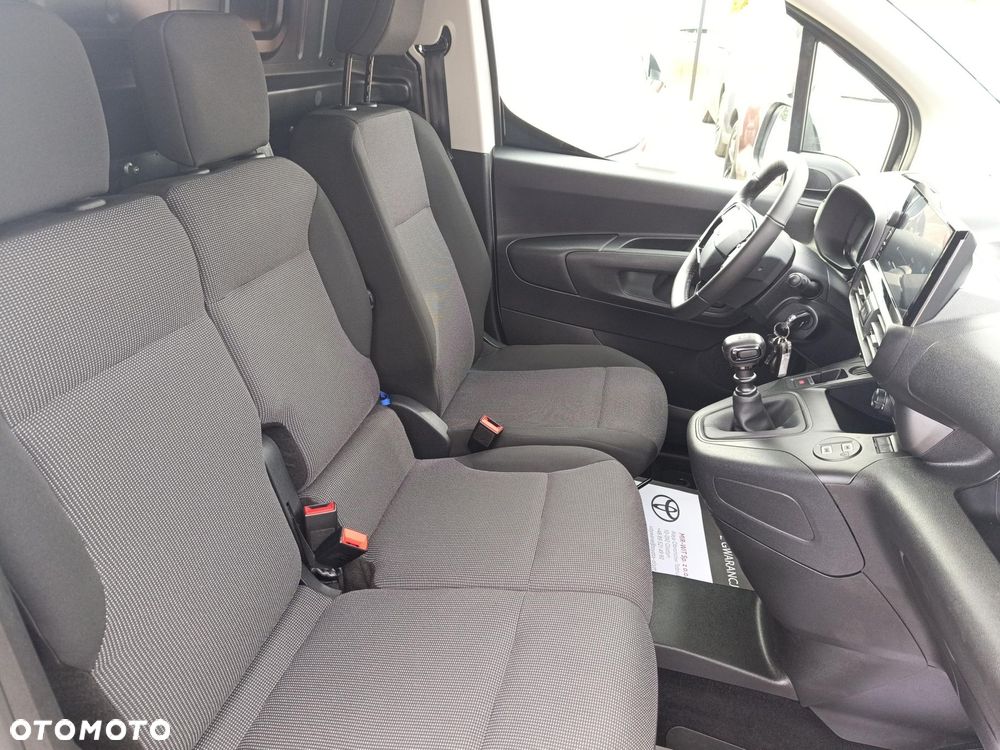 Toyota PROACE CITY - 17