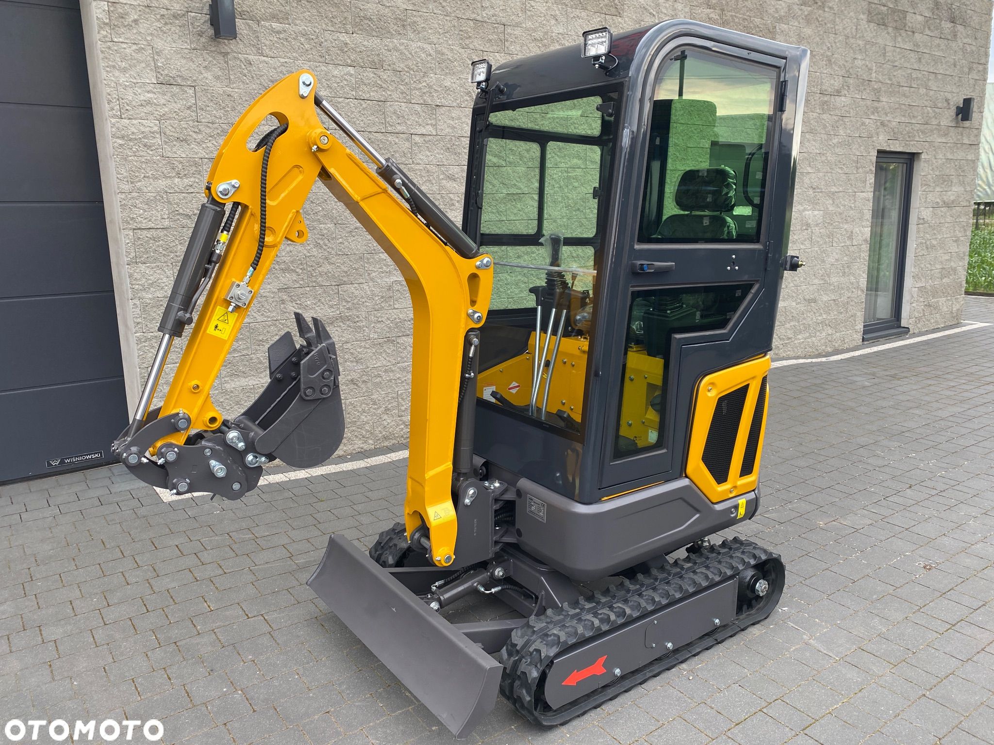 Inny Minikoparka 1.6T | Silnik Kubota | Nowa powystawowa | 4 Łyżki | Ramię skrętne | - 1