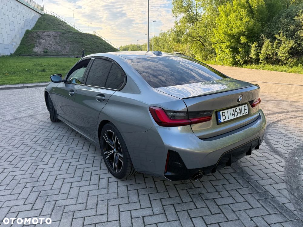 BMW Seria 3 318i - 10