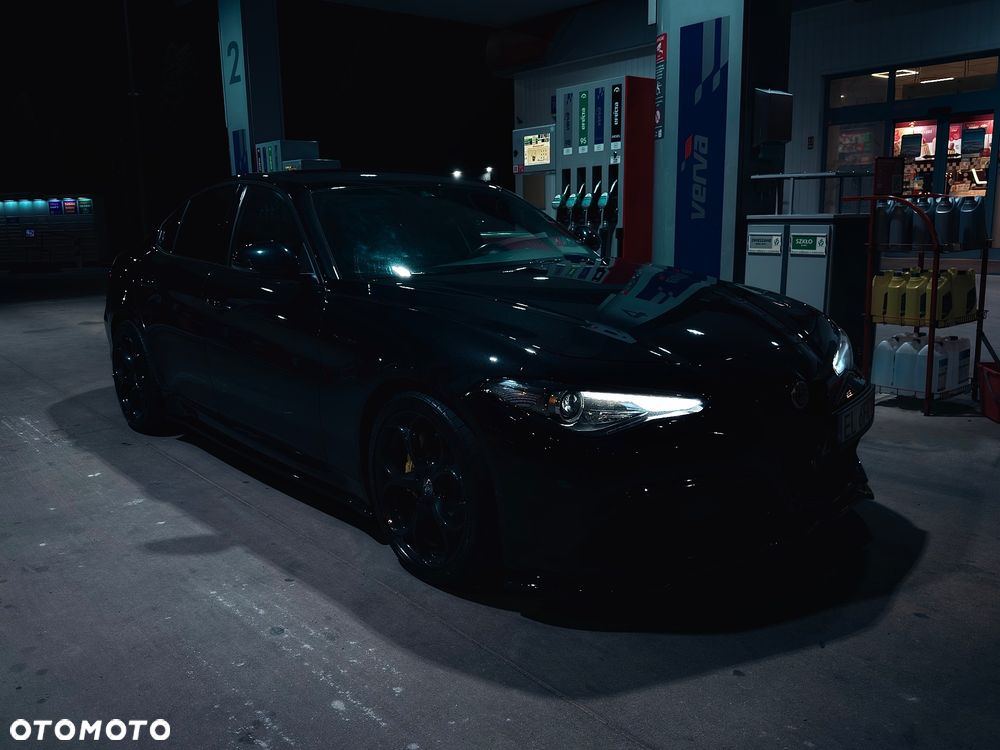Alfa Romeo Giulia 2.0 Turbo Veloce - 9