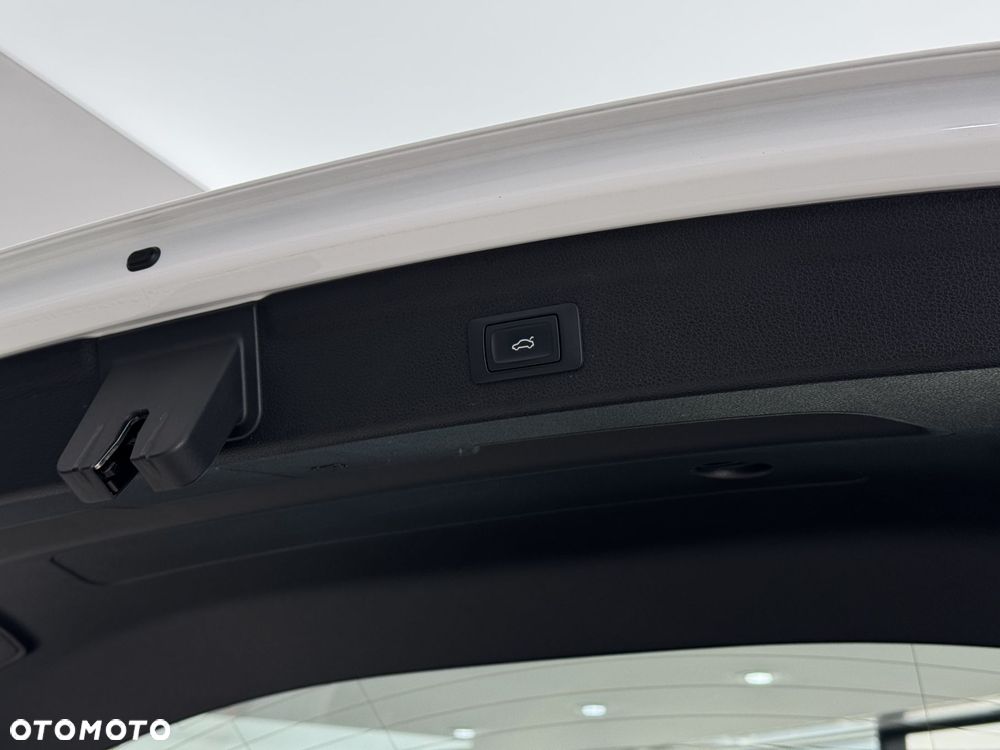 Audi Q3 35 TDI S tronic - 18