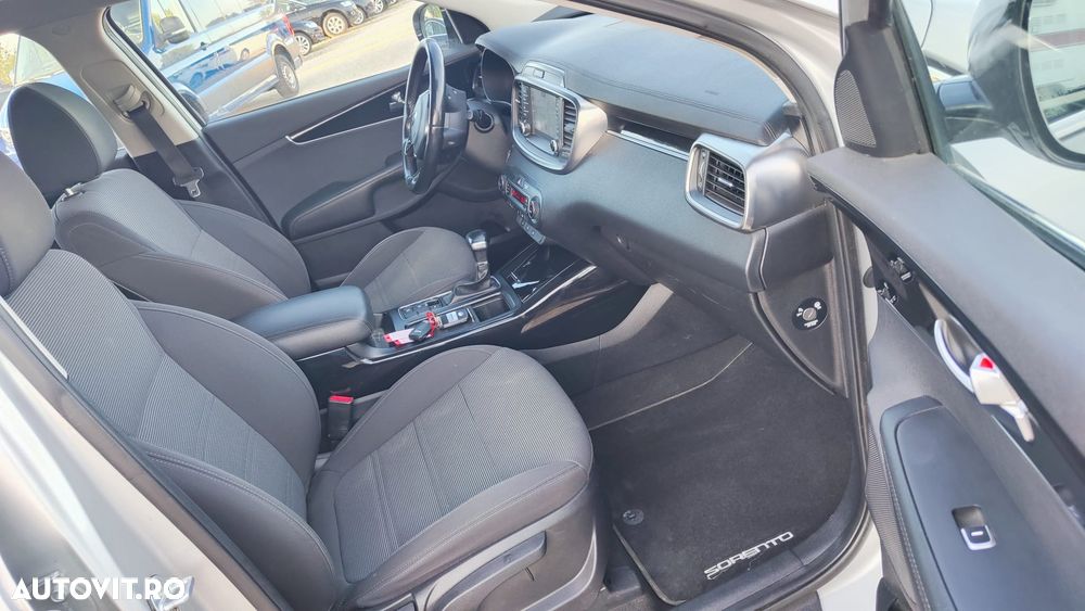 Kia Sorento 2.2 CRDi AWD Aut. Vision - 17