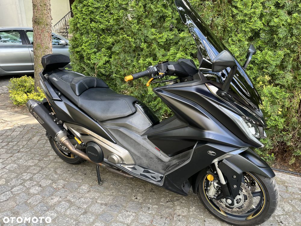 Kymco AK 550 - 8