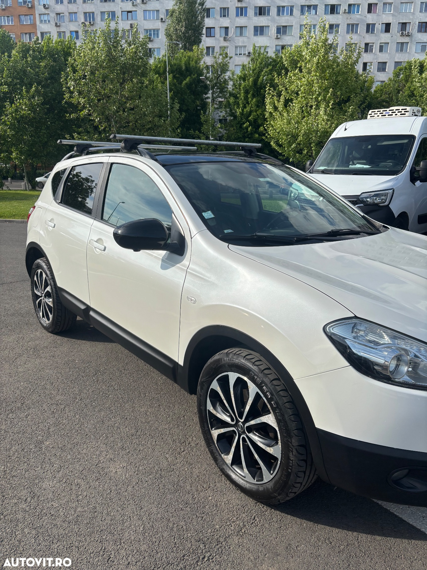 Nissan Qashqai 1.6 DCI TEKNA - 11