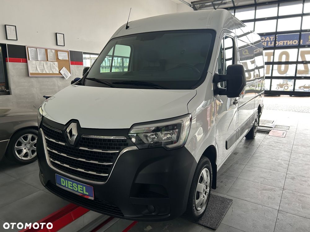 Renault Master - 1