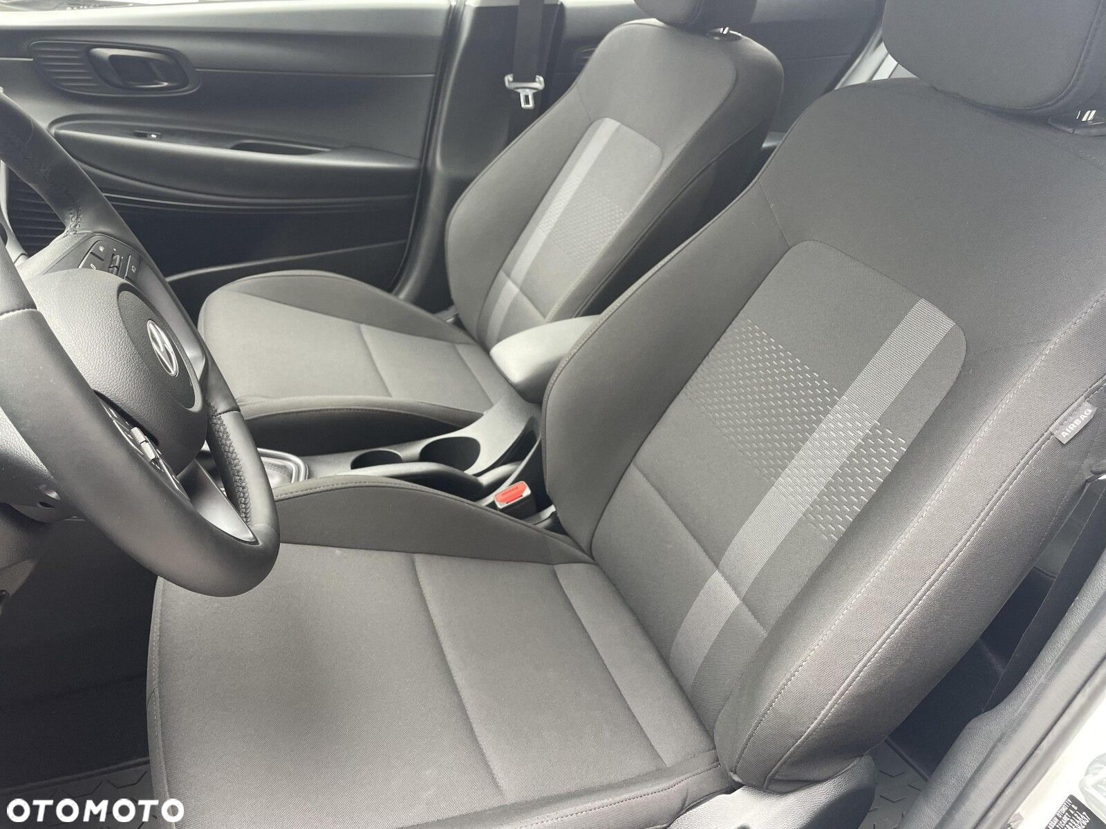 Hyundai i20 - 12