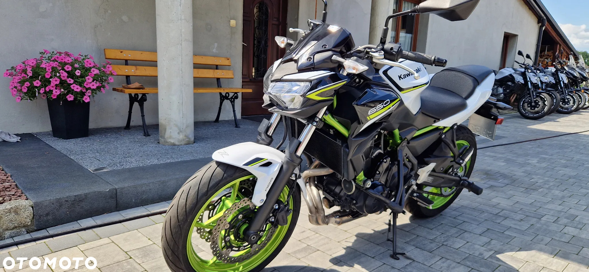 Kawasaki Z 650 - 10