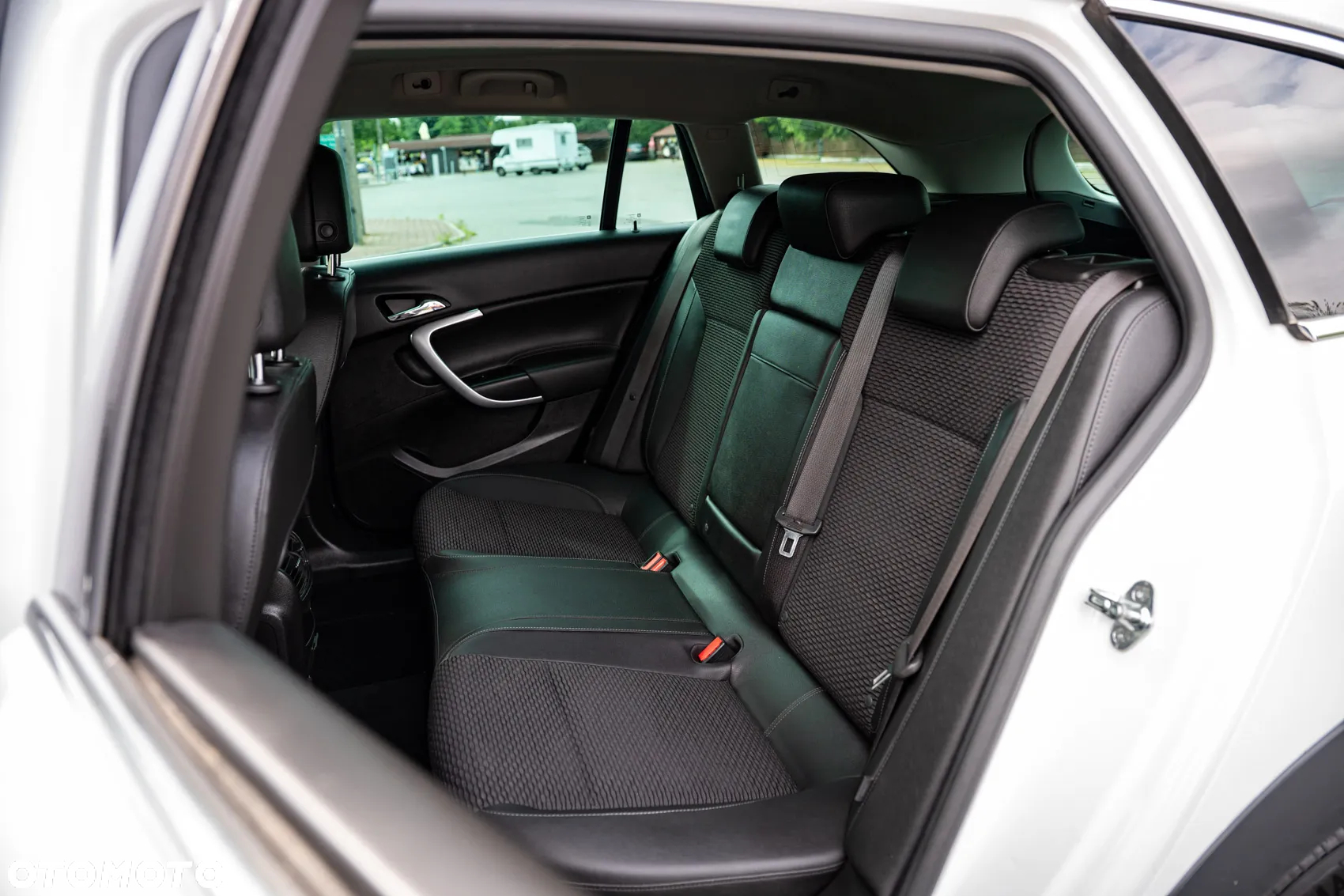 Opel Insignia 2.0 CDTI 4x4 Country Tourer ecoFLEX - 32
