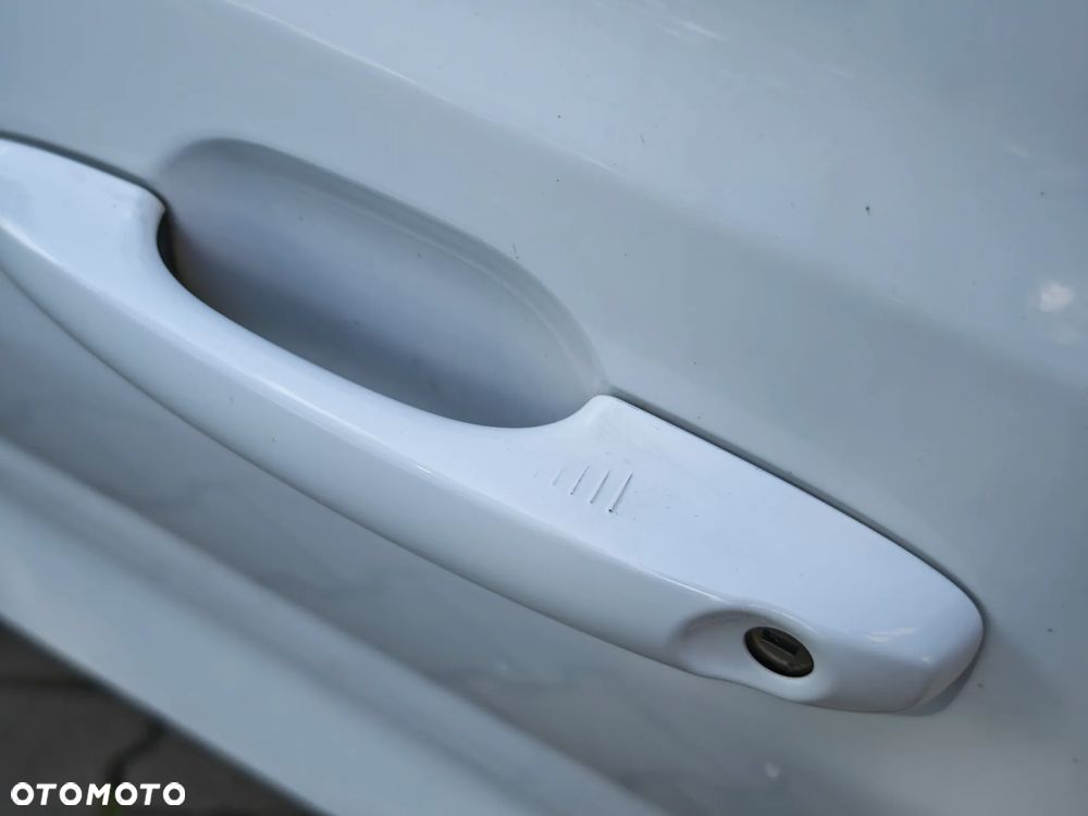 Ford Focus 1.5 EcoBlue STart-Stopp-System TITANIUM - 16