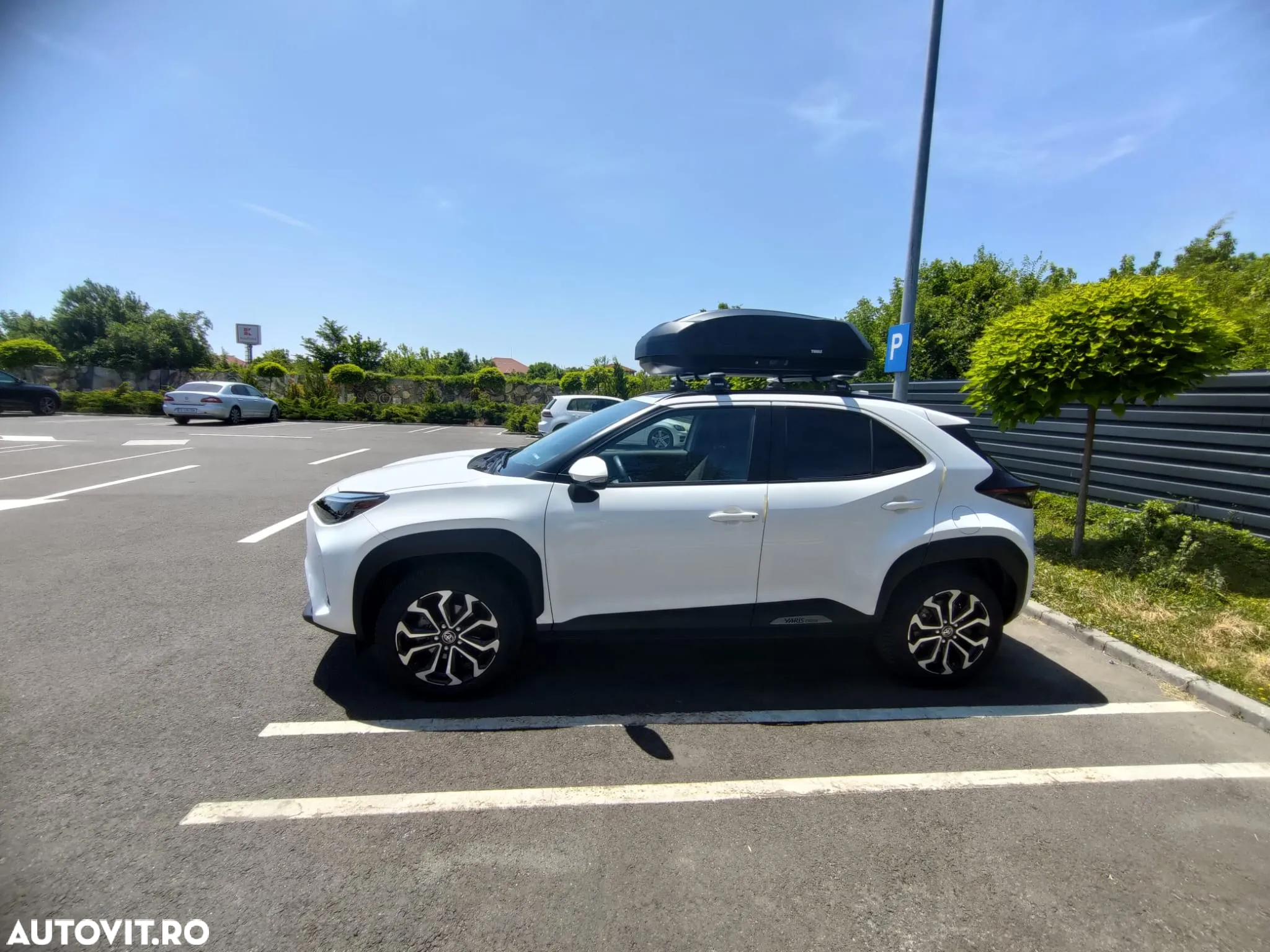 Toyota Yaris Cross 1.5 VVT-i HSD 4x2 Dynamic - 8