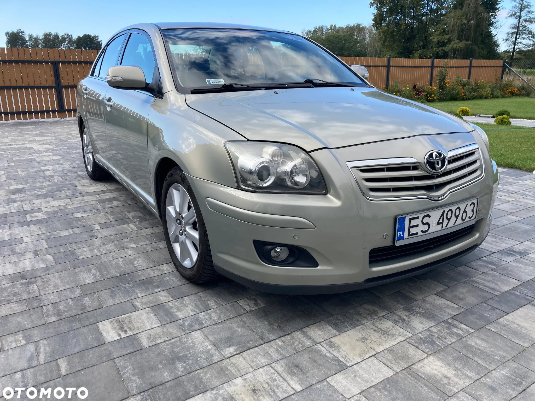Toyota Avensis 1.8 VVT-i Sol - 5