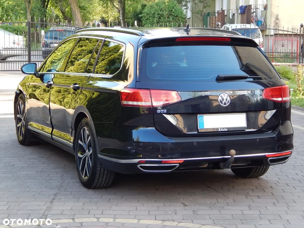Volkswagen Passat - 6