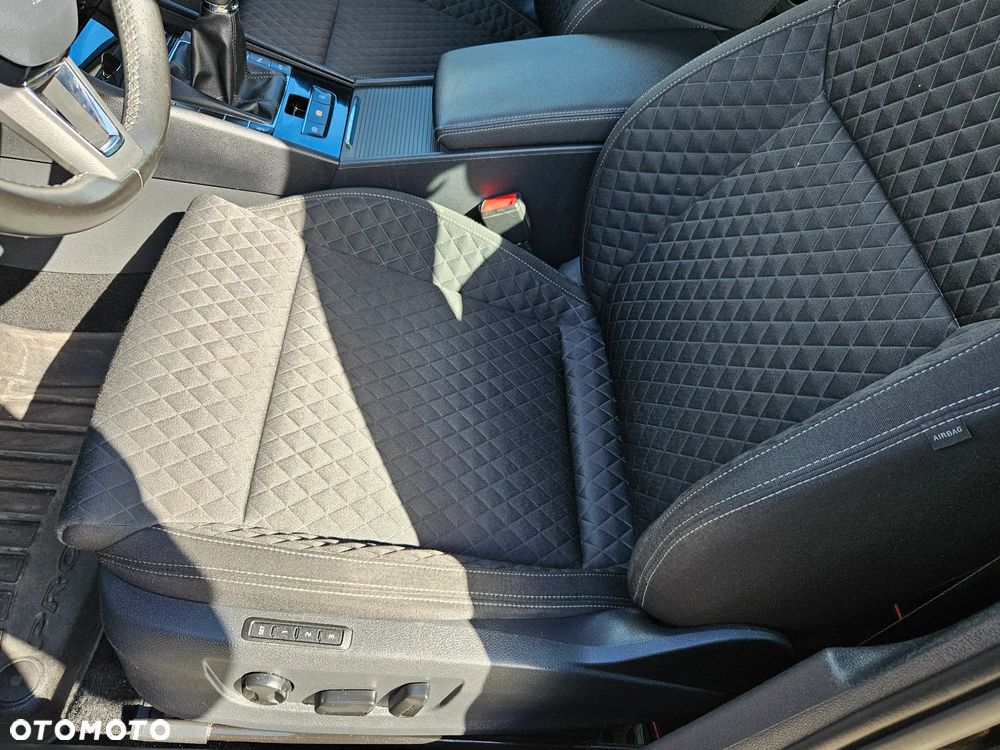 Skoda Superb 2.0 TDI Ambition - 9