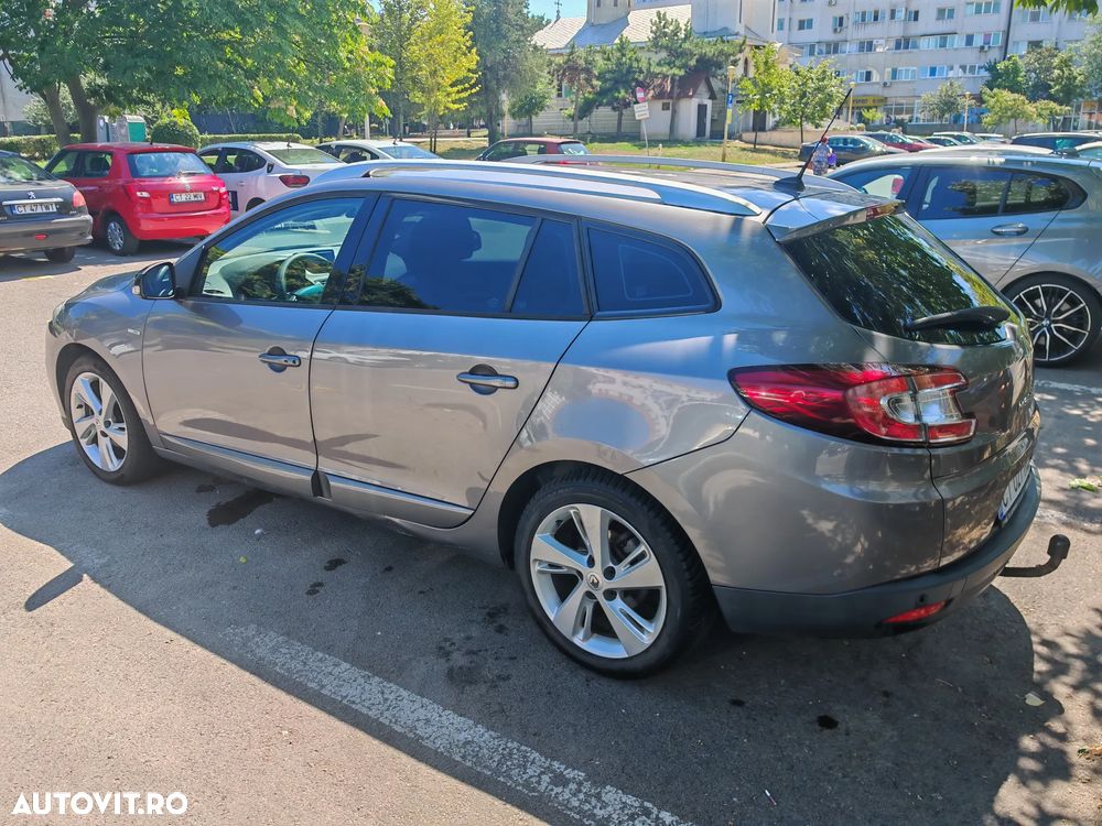 Renault Megane ENERGY dCi 110 Start & Stop Bose Edition - 3