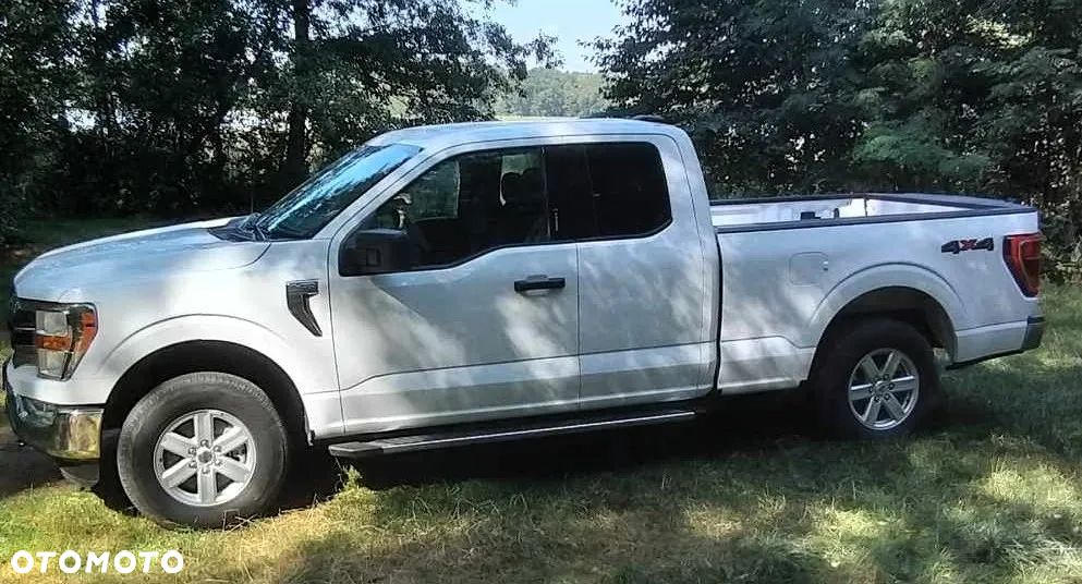 Ford F150 - 4