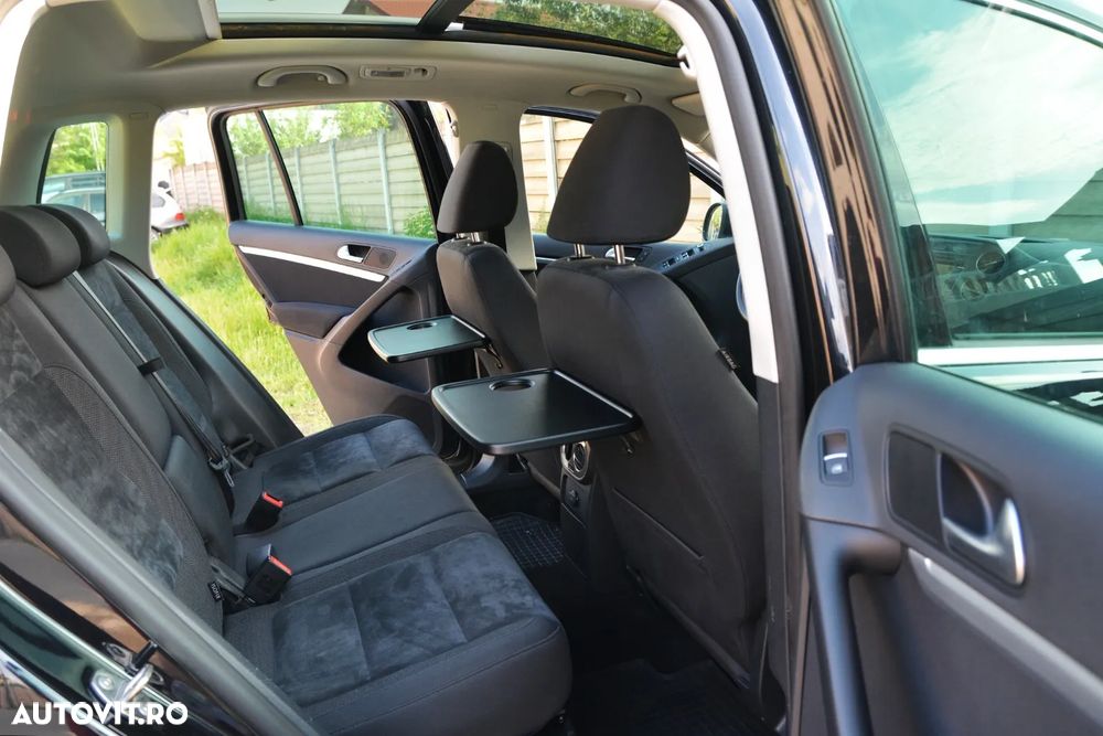 Volkswagen Tiguan 2.0 TDI DPF 4Motion BlueMotion Technology DSG Lounge Sport & Style - 18