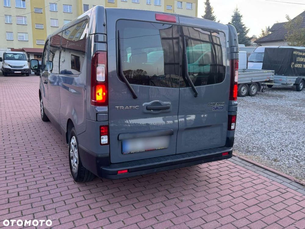 Renault Trafic - 13