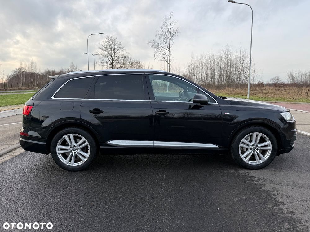 Audi Q7 - 10