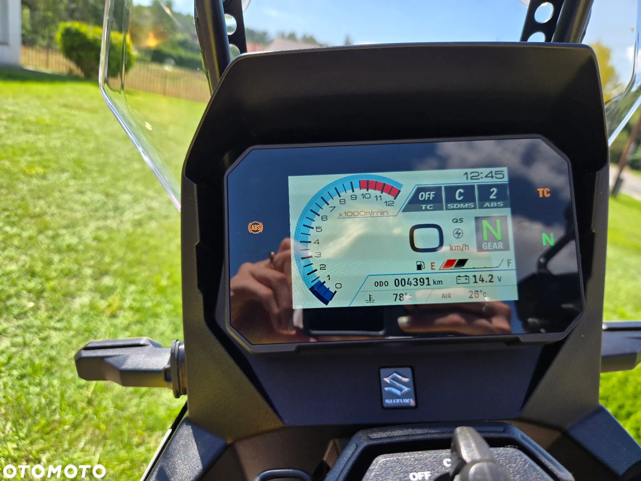 Suzuki V-STROM - 18