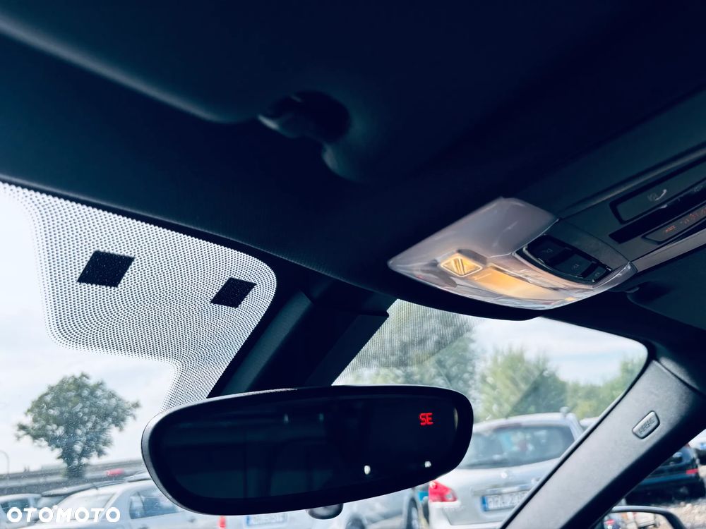 BMW X1 xDrive25i Advantage - 28