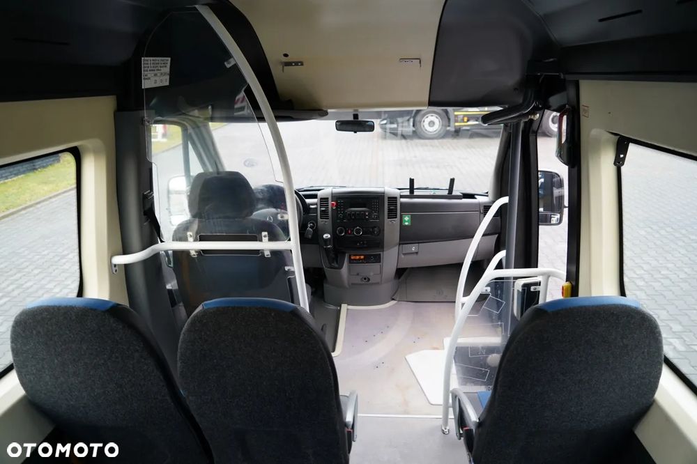 Mercedes-Benz SPRINTER 516 BLUETEC /  SPROWADZONY Z FRANCJI / - 33