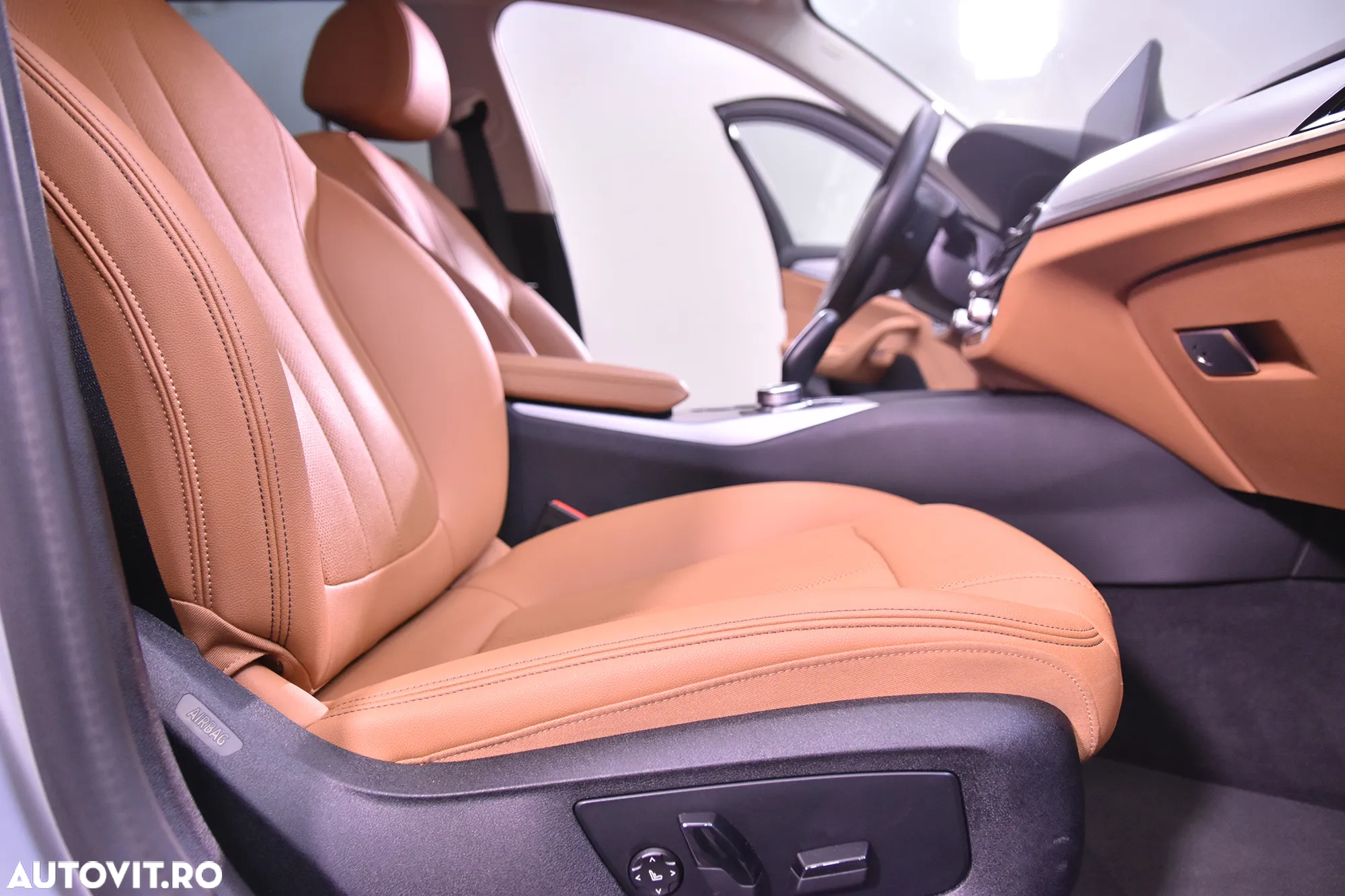 BMW Seria 5 520d Touring Aut. - 11