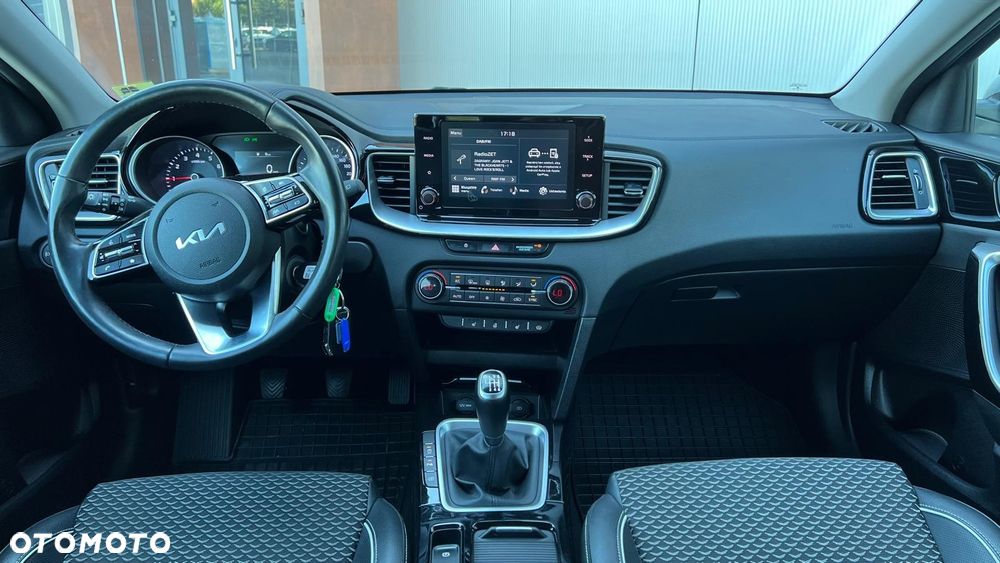 Kia Ceed 1.5 T-GDI L - 9